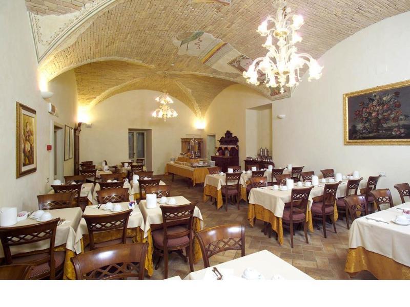 Hotel Fortuna Perugia Eksteriør billede